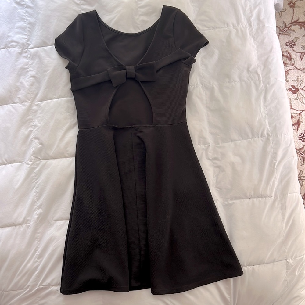 Francesca's Collections Black Dress with Bow Detail
